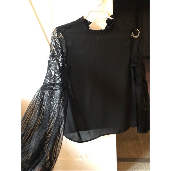 Black lace blouse - Picture 1 of 2